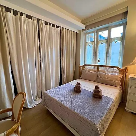 Hotel Chic Nest, Galleria Cavour 3*